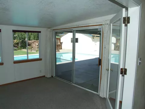 45061 Lorimer Ave, Lancaster, CA 93534 photo 9