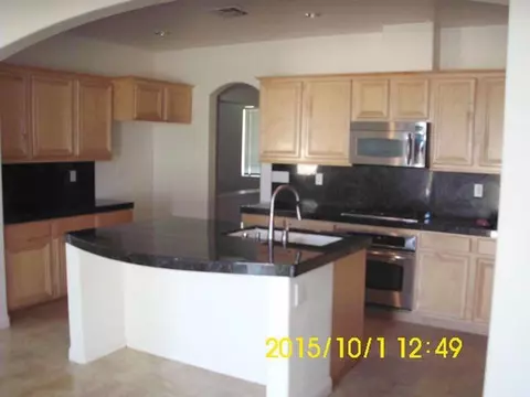 3303 Vahn Ln, Lancaster, CA 93536 photo 6