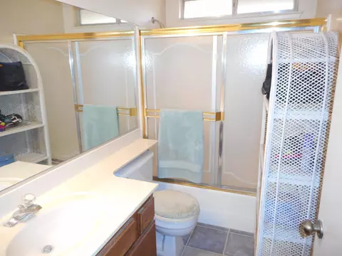 37427 18th St, Palmdale, CA 93550 photo 7