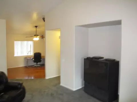7325 Estero Rd, Phelan, CA 92371 photo 12