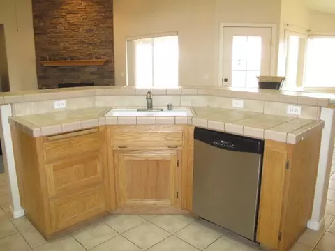 7325 Estero Rd, Phelan, CA 92371 photo 14