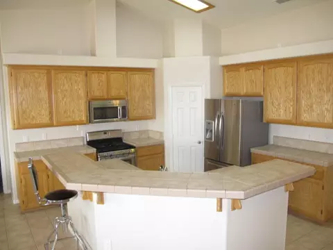 7325 Estero Rd, Phelan, CA 92371 photo 11