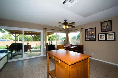 3123 Lemonwood Dr, Lancaster, CA 93536 photo 7