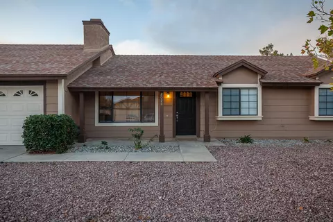 2028 Moonlight Ct, Palmdale, CA 93550 photo 3