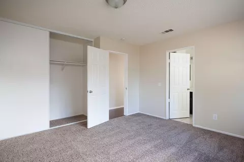 2028 Moonlight Ct, Palmdale, CA 93550 photo 10