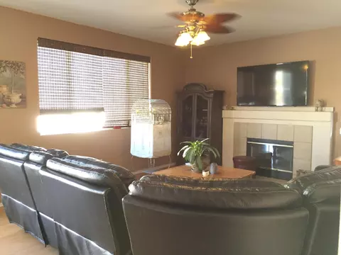1303 Valiant St, Lancaster, CA 93534 photo 8