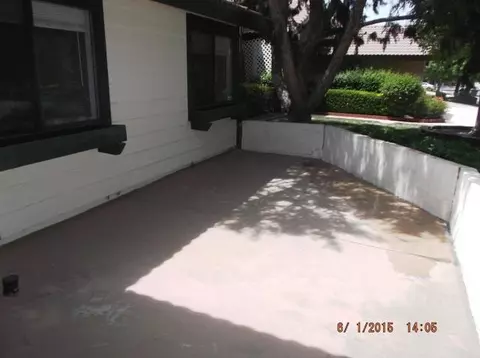 44015 Ruthron Ave, Lancaster, CA 93536 photo 9