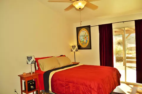 1368 Leopard Ct, Palmdale, CA 93551 photo 6