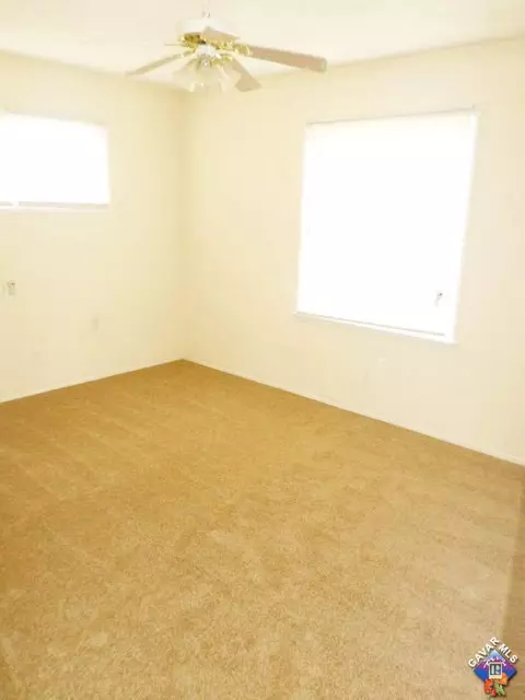 37814 Robina Ave, Palmdale, CA 93550 photo 6
