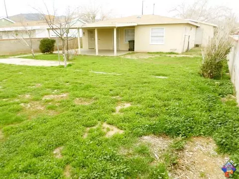 37814 Robina Ave, Palmdale, CA 93550 photo 11