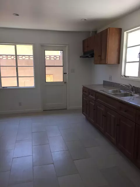 43908 3rd St E, Lancaster, CA 93535 photo 6