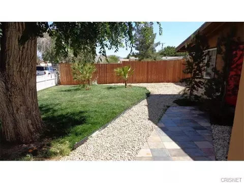 38447 32nd St E, Palmdale, CA 93550 photo 3