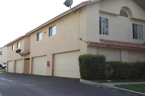 1640 Cactus Dr, Lancaster, CA 93535 photo 3