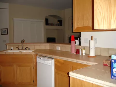 43825 Johns Ct, Lancaster, CA 93536 photo 8