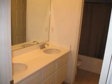 43336 Carol Dr, Lancaster, CA 93535 photo 13