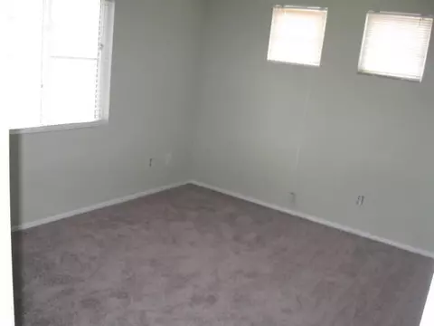 43336 Carol Dr, Lancaster, CA 93535 photo 14