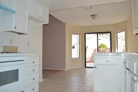 37036 33rd St E, Palmdale, CA 93550 photo 5