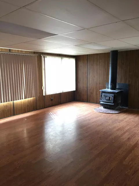 514 Nugent St E, Lancaster, CA 93535 photo 6