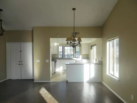 37613 31st St E, Palmdale, CA 93550 photo 3
