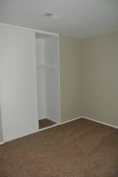 43014 Lemonwood Dr, Lancaster, CA 93536 photo 22