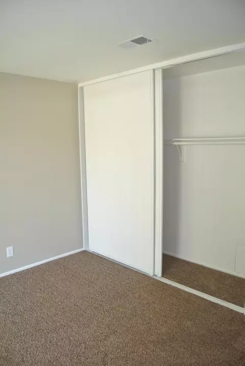 43014 Lemonwood Dr, Lancaster, CA 93536 photo 23