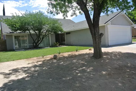 43014 Lemonwood Dr, Lancaster, CA 93536 photo 1