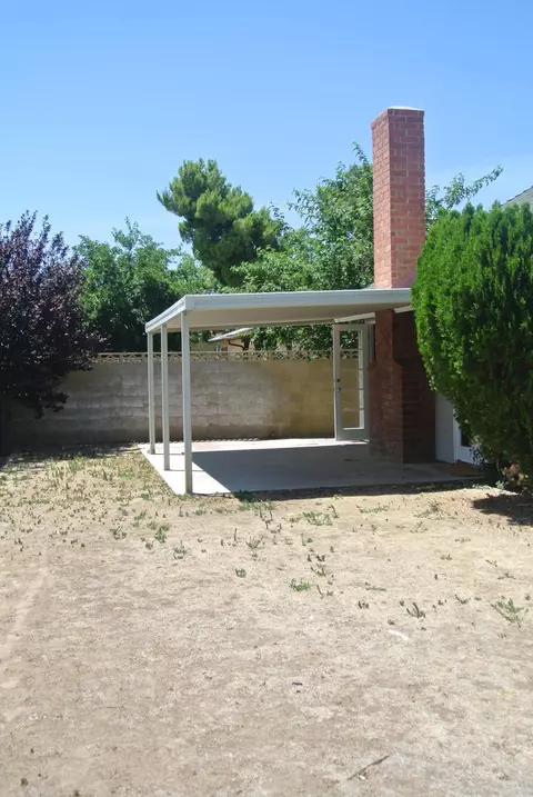 43014 Lemonwood Dr, Lancaster, CA 93536 photo 25