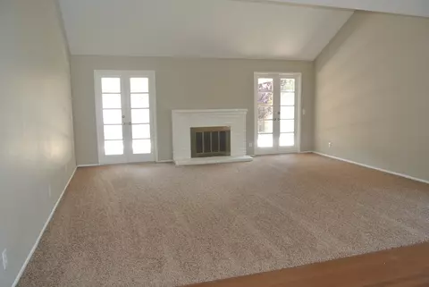 43014 Lemonwood Dr, Lancaster, CA 93536 photo 6