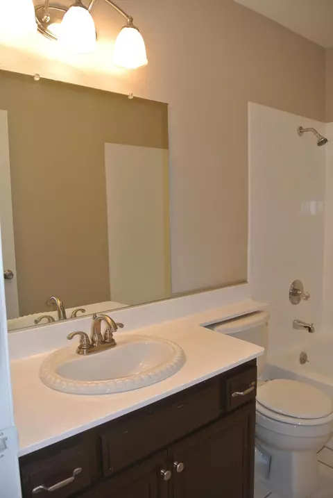 43014 Lemonwood Dr, Lancaster, CA 93536 photo 16