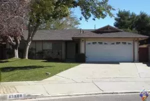 43800 Anvers St, Lancaster, CA 93534 photo 1