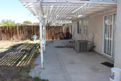 1601 Bluebell St, Lancaster, CA 93535 photo 24