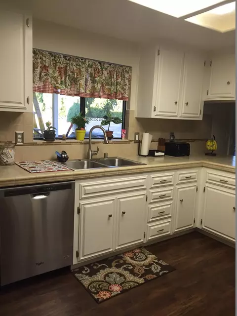 3103 Glad Way, Lancaster, CA 93536 photo 9