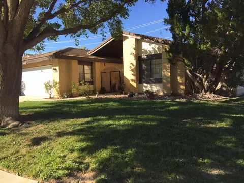 3103 Glad Way, Lancaster, CA 93536 photo 2