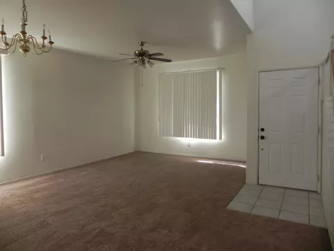 43108 Fenner Ave, Lancaster, CA 93536 photo 12