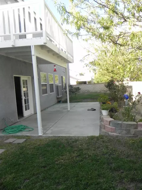 43108 Fenner Ave, Lancaster, CA 93536 photo 2