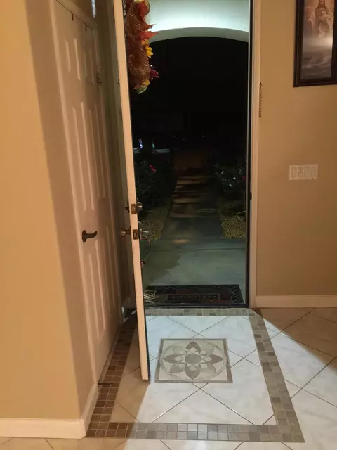 2726 Chicory Ln, Palmdale, CA 93551 photo 9