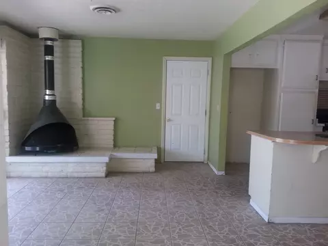 45229 Lorimer Ave, Lancaster, CA 93534 photo 4