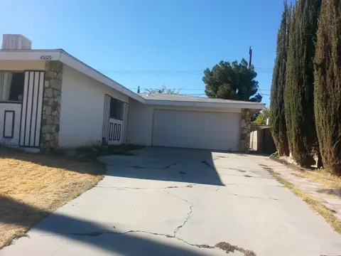 45229 Lorimer Ave, Lancaster, CA 93534 photo 2