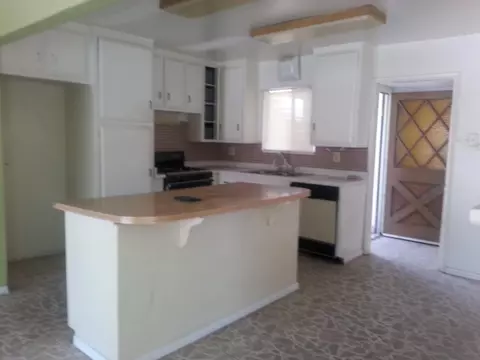 45229 Lorimer Ave, Lancaster, CA 93534 photo 3