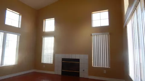 36416 Windtree Cir, Palmdale, CA 93550 photo 8