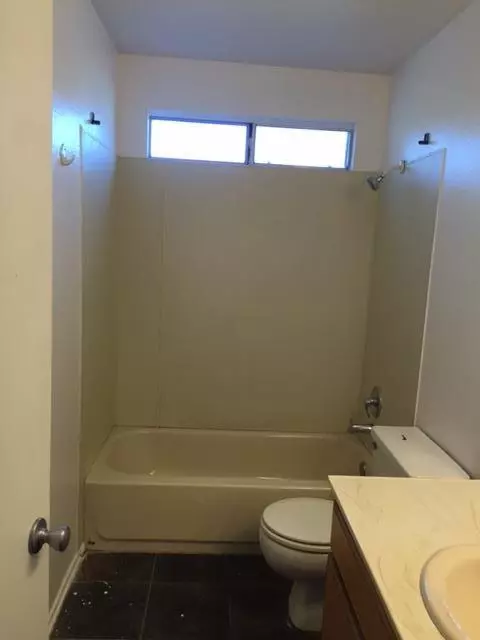37143 29th St E, Palmdale, CA 93550 photo 5