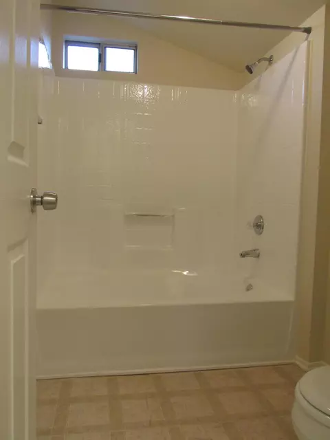 2061 Oldfield St E, Lancaster, CA 93535 photo 12