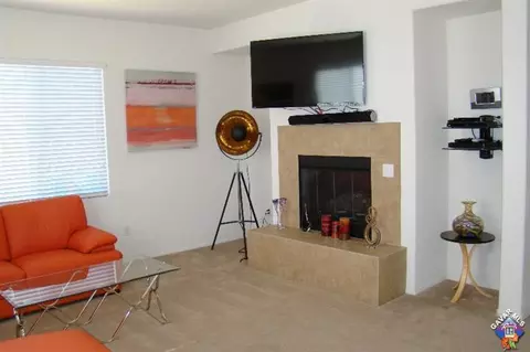 6060 Stillmeadow Ln, Lancaster, CA 93536 photo 3
