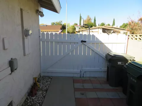 2828 Perfect Pl, Lancaster, CA 93536 photo 56