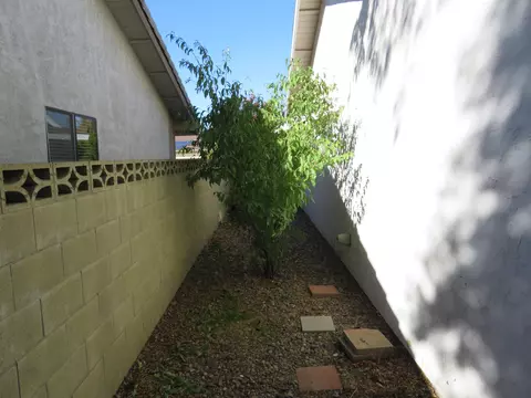 2828 Perfect Pl, Lancaster, CA 93536 photo 55