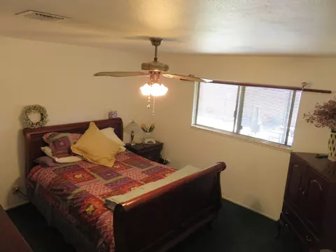 2828 Perfect Pl, Lancaster, CA 93536 photo 41