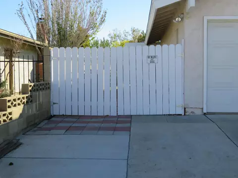 2828 Perfect Pl, Lancaster, CA 93536 photo 5