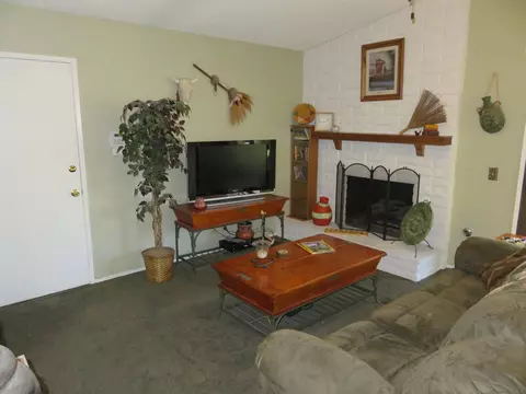 2828 Perfect Pl, Lancaster, CA 93536 photo 22
