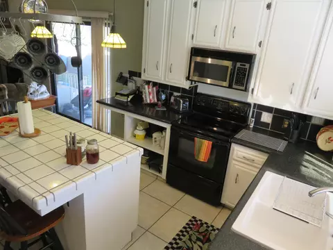 2828 Perfect Pl, Lancaster, CA 93536 photo 19