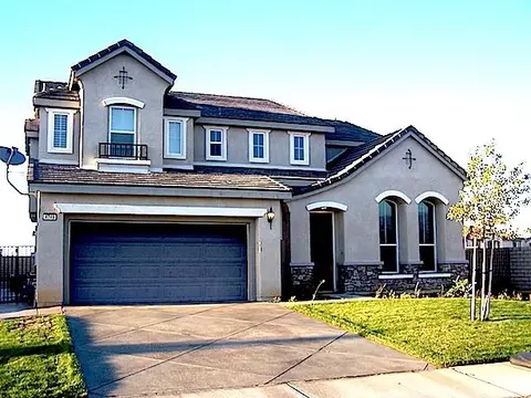 4749 Chalone Dr, Palmdale, CA 93552 photo 1